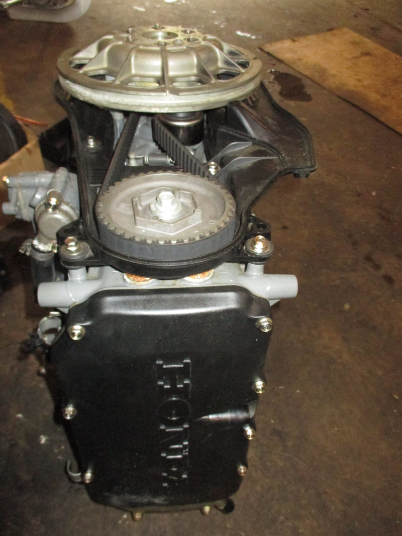 Honda BF90A 90hp outboard crankcase powerhead