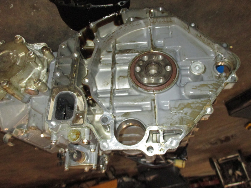 Honda BF90A 90hp outboard crankcase powerhead