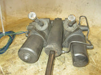 Load image into Gallery viewer, Suzuki DT90 90hp 2 stroke outboard Tilt Trim Unit
