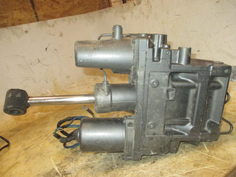 Suzuki DT90 90hp 2 stroke outboard Tilt Trim Unit