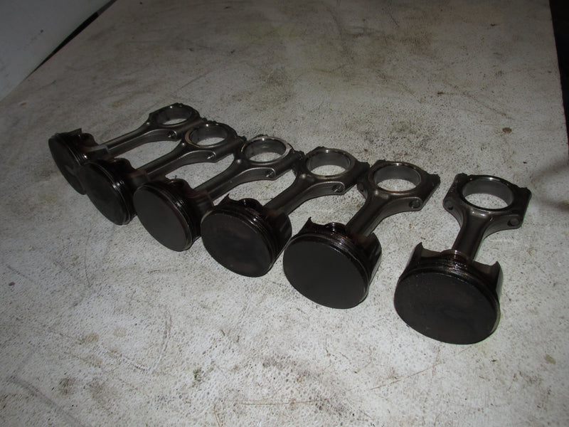 Mercury Verado 350hp 4 Stroke Outboard Piston and Rod Set of 6 (8M0104286)