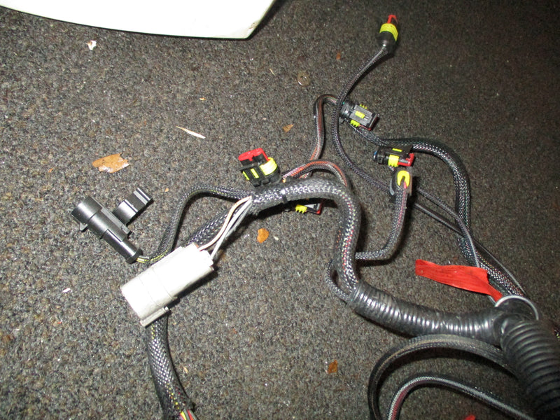 Evinrude ETEC 25hp outboard engine wiring harness (587061)