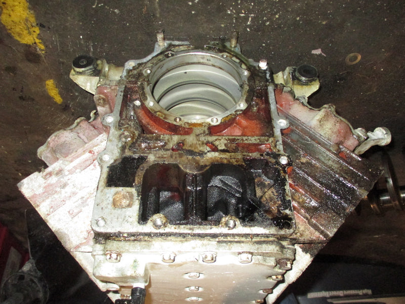 Johnson 85hp 2 stroke outboard crankcase block