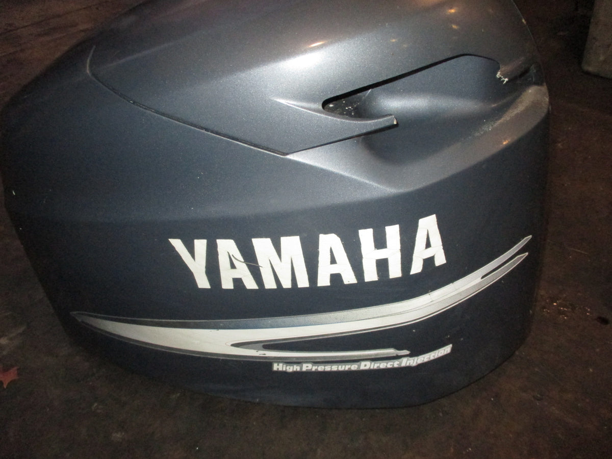 Yamaha 200hp HPDI 2 stroke outboard top cowling