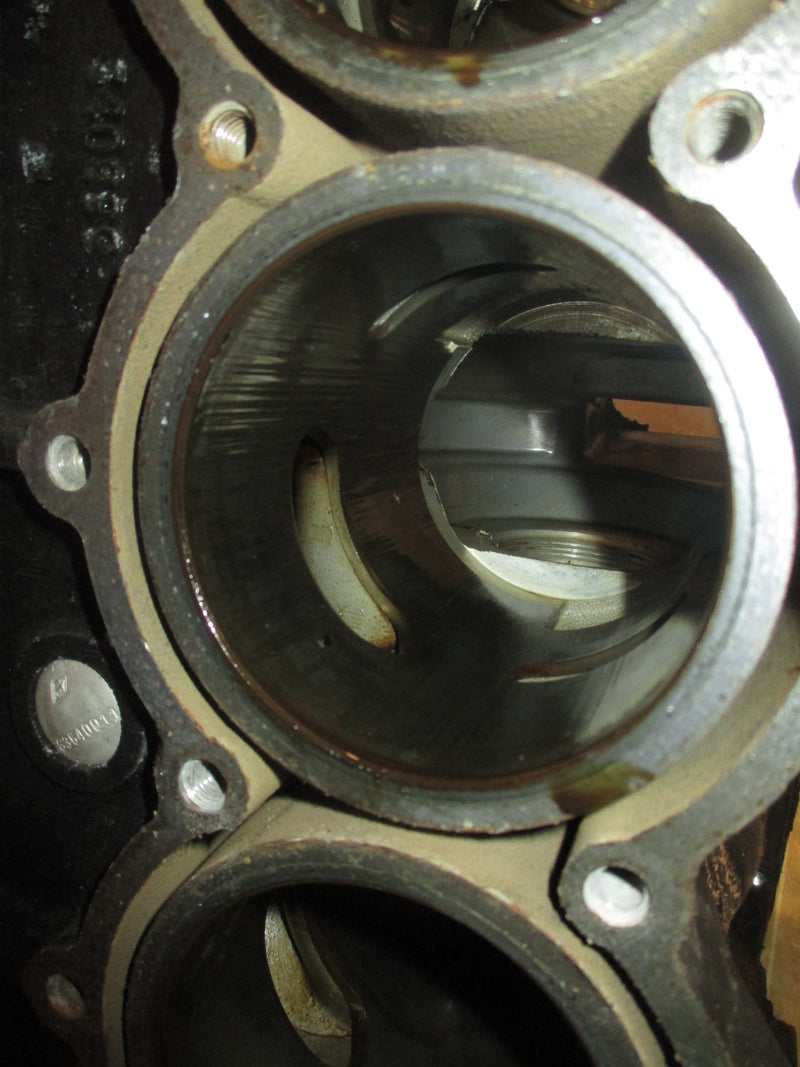 Johnson 70hp 2 Stroke outboard Crankcase Block