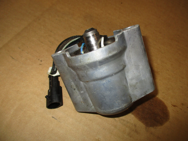 Evinrude ETEC 25hp outboard fuel injector (5010213-353748)