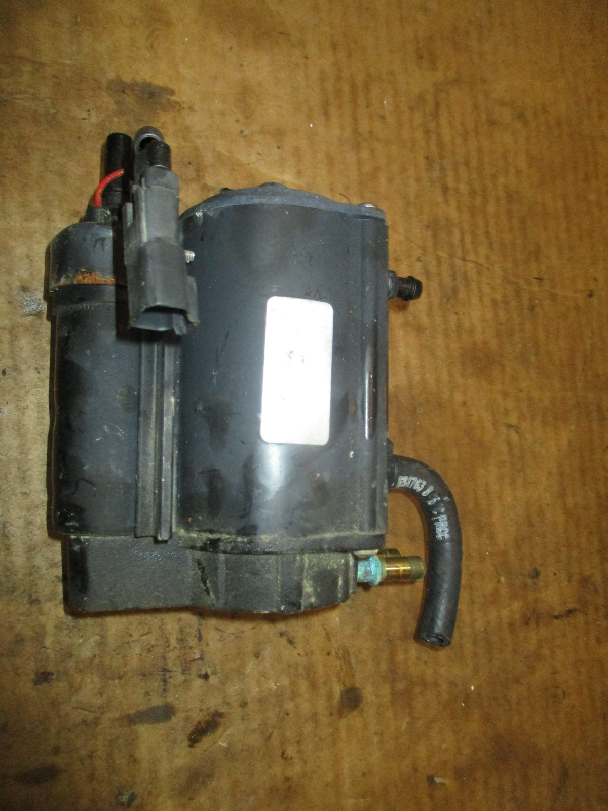 evinrude ficht 200hp 2 stroke outboard fuel vapor separator (5004429)