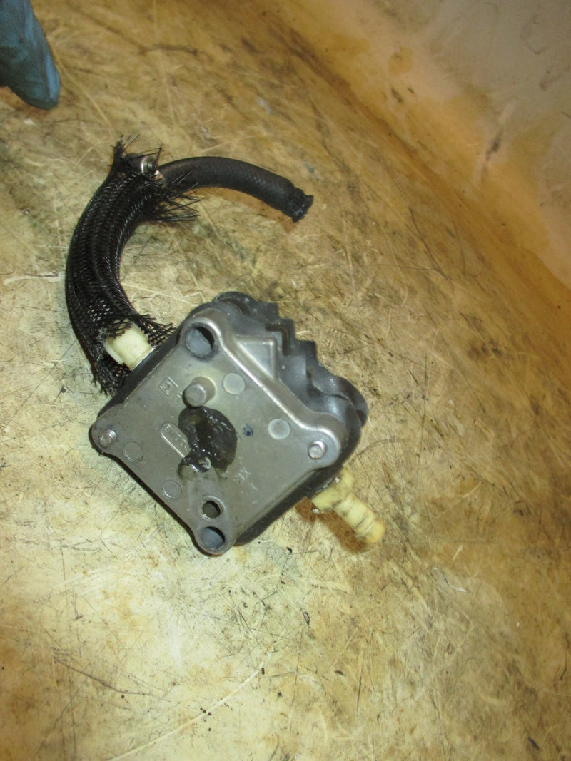 Mercury 150hp 2.5L optimax 2 stroke outboard fuel pump