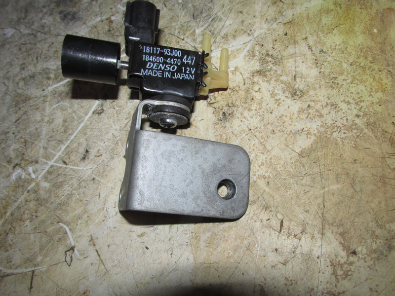 Suzuki DF150A 150hp Outboard Pressure Regulator (18117-93J00)