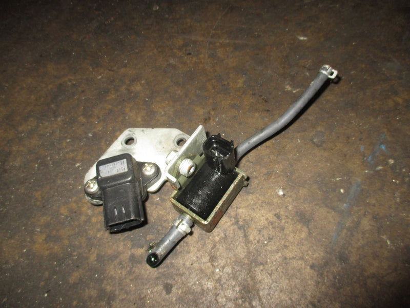 Yamaha 200hp HPDI 2 stroke outboard oil solenoid/Map sensor (67H-82380-00)