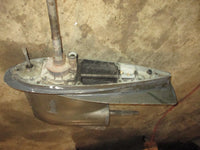 Load image into Gallery viewer, Suzuki DT150 150hp 2 stroke outboard 25 Inch Lower Unit
