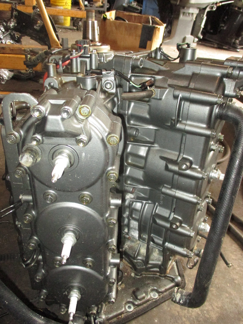 Suzuki DT150 150hp 2 stroke outboard Crankcase Powerhead