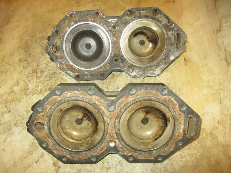 Evinrude 120hp 2 stroke Outboard Cylinder Head Set (339154)