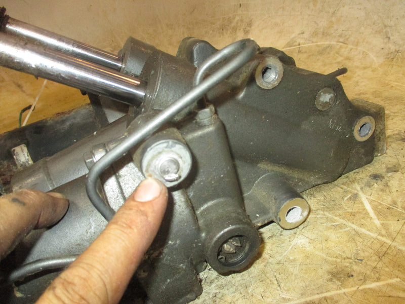 Suzuki DT150 150hp 2 stroke outboard Tilt Trim Unit