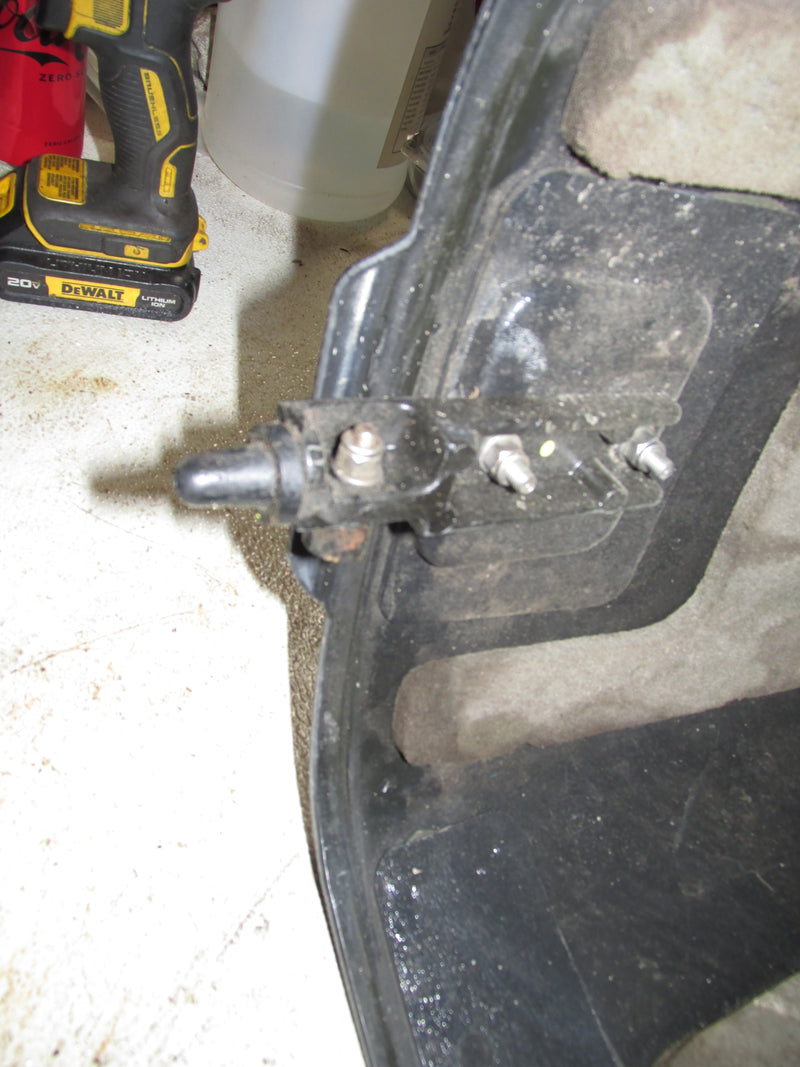 2004 Mercury Optimax 135hp 2 Stroke Outboard Top Cowling (100-883013-A18)