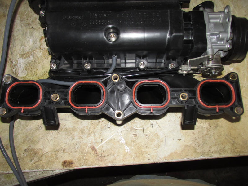 Suzuki DF150A 150hp Outboard Intake Manifold and Throttle Body (13110-96J00)