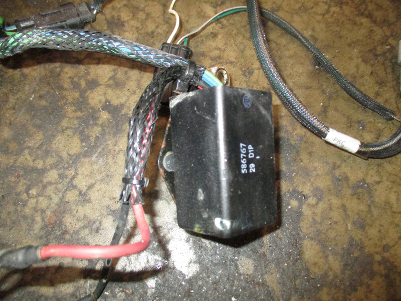Evinrude ETEC 25hp outboard tilt trim relay (586767)