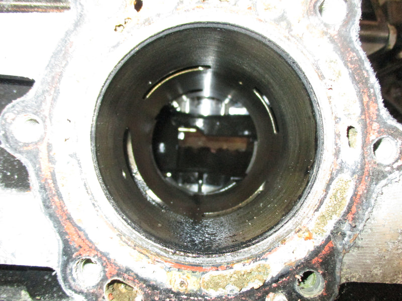Evinrude ETEC 25hp outboard crankcase block