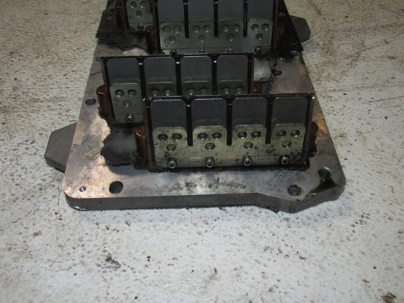 Mercury Optimax 150hp 2 Stroke Outboard Intake Manifold and Reeds (855952T2)