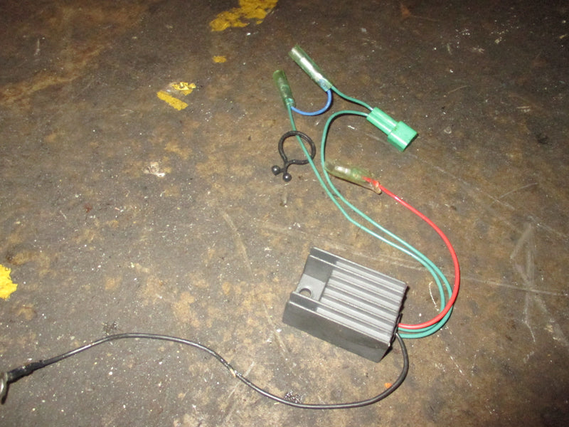 Yamaha 70hp 2 stroke outboard rectifier regulator (6H2-81960-10)