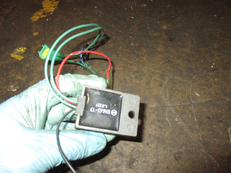 Yamaha 70hp 2 stroke outboard rectifier regulator (6H2-81960-10)