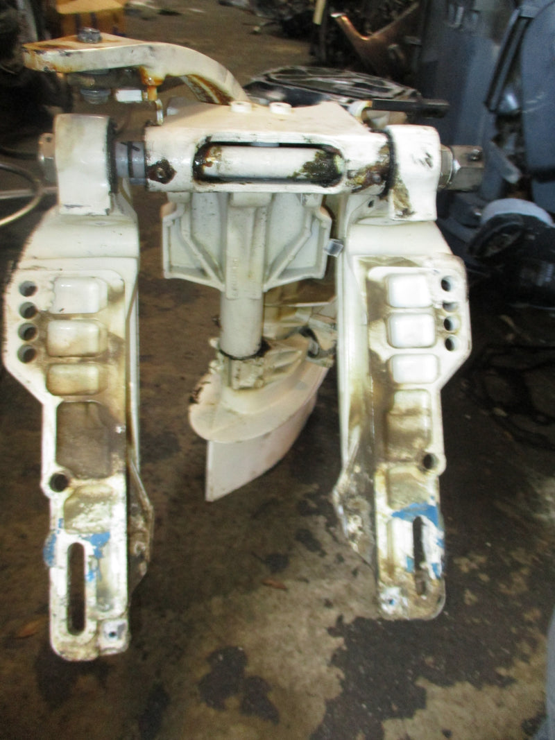 Evinrude ETEC 25hp outboard mid section