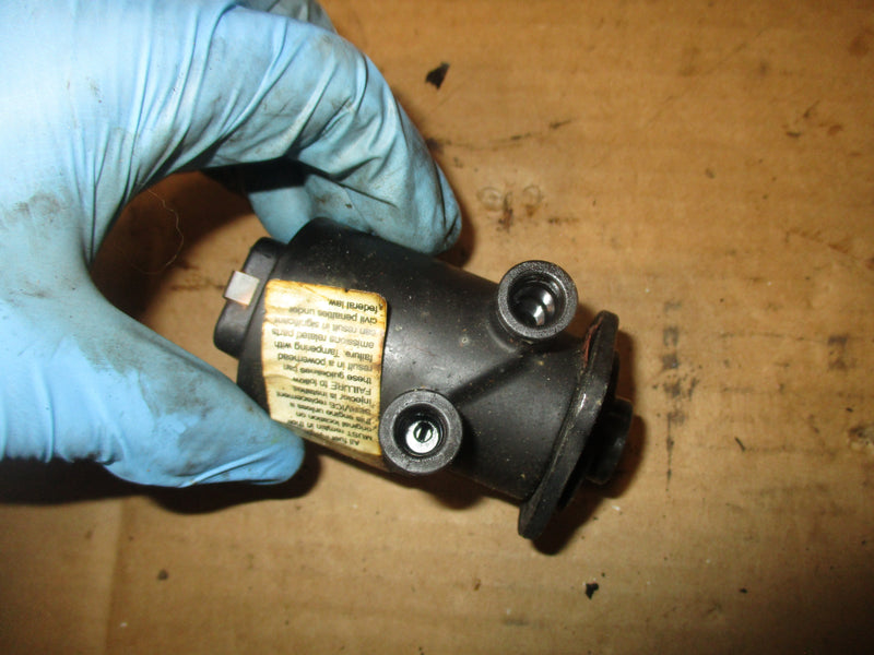 Evinrude 200hp outboard starboard fuel injector (5001471)