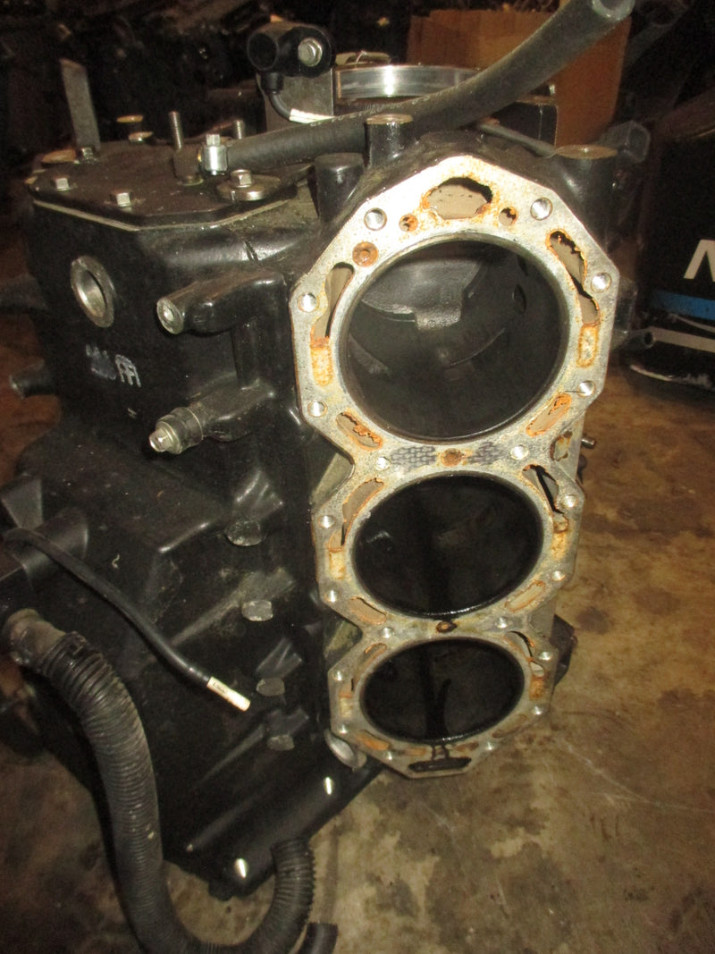 Evinrude Ficht 200hp 2 stroke Outboard Crankcase Block