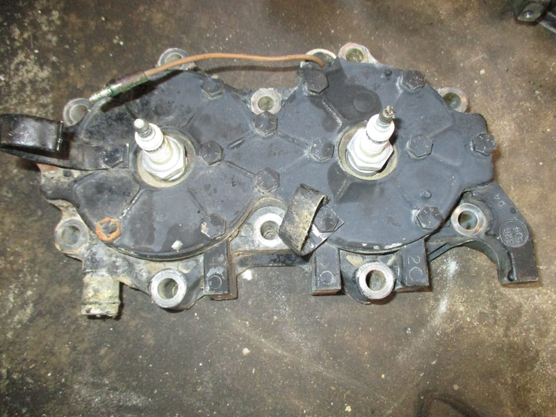 Evinrude 88hp outboard port cylinder head (326504)