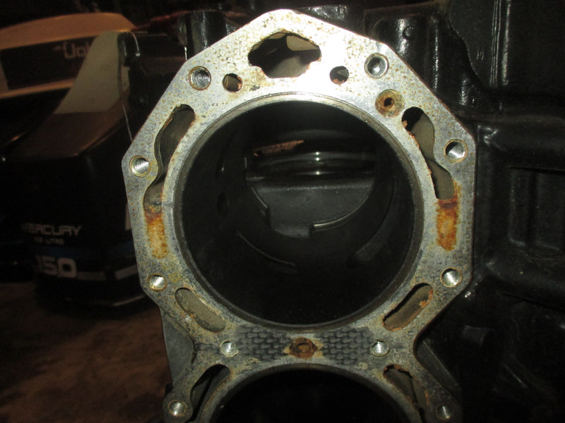 Evinrude Ficht 200hp 2 stroke Outboard Crankcase Block