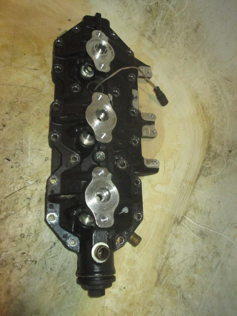 Evinrude Ficht 200hp 2 stroke Outboard Starboard Cylinder Head (5004932)