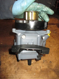 Load image into Gallery viewer, Yamaha 2.5hp 4 stroke outboard crankcase short block
