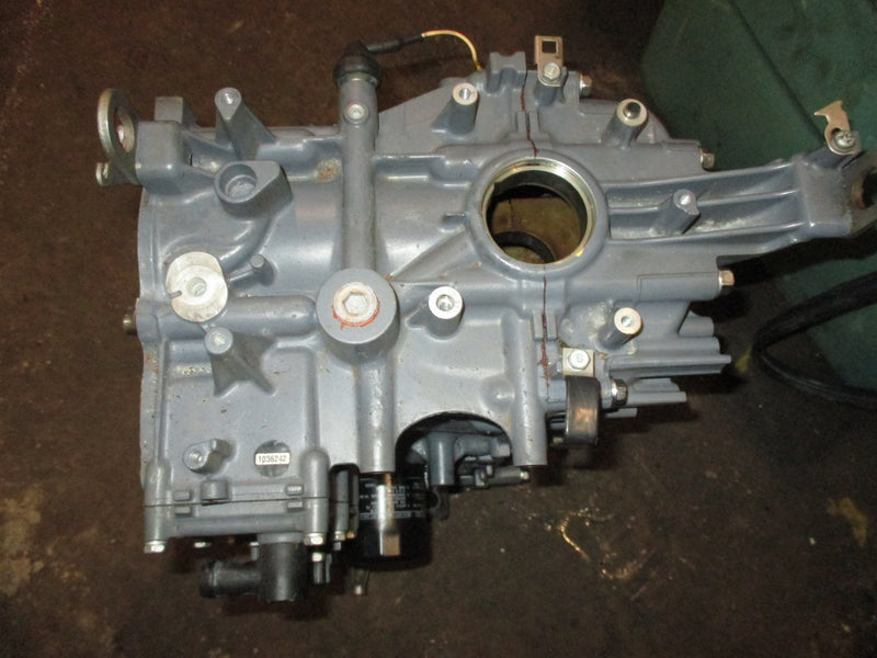 Yamaha 115hp 4 stroke outboard crankcase block (67F-01)