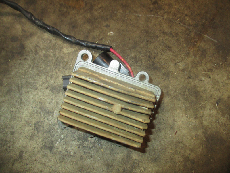 Johnson 115hp 2 stroke outboard rectifier regulator (586075)