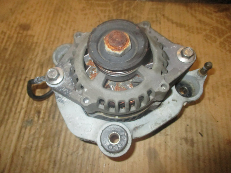 Mercury Optimax 115hp 2 stroke outboard alternator (889956)