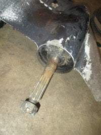 Load image into Gallery viewer, Evinrude 50hp 2 stroke 3 cylinder outboard 20 inch shaft lower unit
