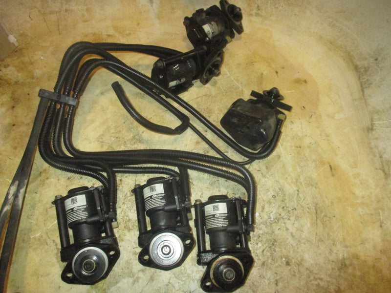 Evinrude Ficht 200hp 2 stroke Outboard Fuel Injector Set (5004284/5004285)