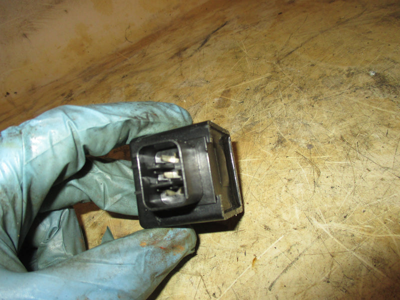 Yamaha 115hp 4 stroke outboard electric relay (68V-81950-00)