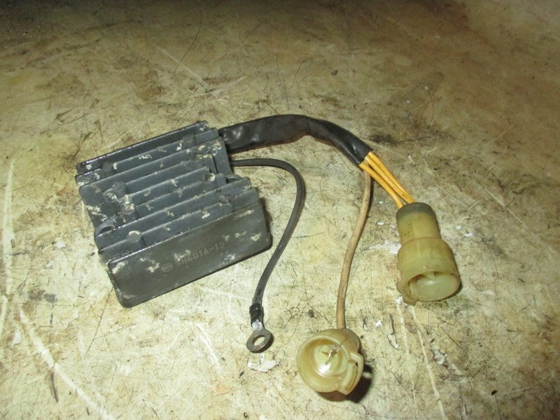 Suzuki DT150 150hp 2 stroke outboard rectifier regulator (32800-92E20)