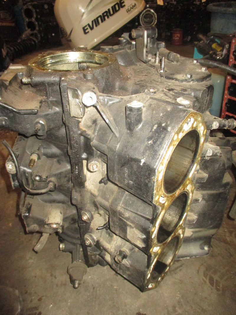 Evinrude Ficht 250hp 2 stroke Outboard Crankcase Block