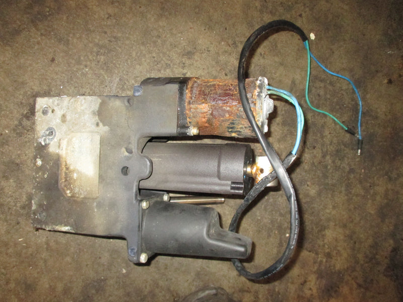 Mercury Verado 150hp outboard tilt trim unit