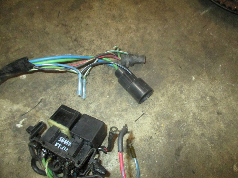 evinrude 50 2 stroke 3 CYL outboard trim relays and harness (586224)
