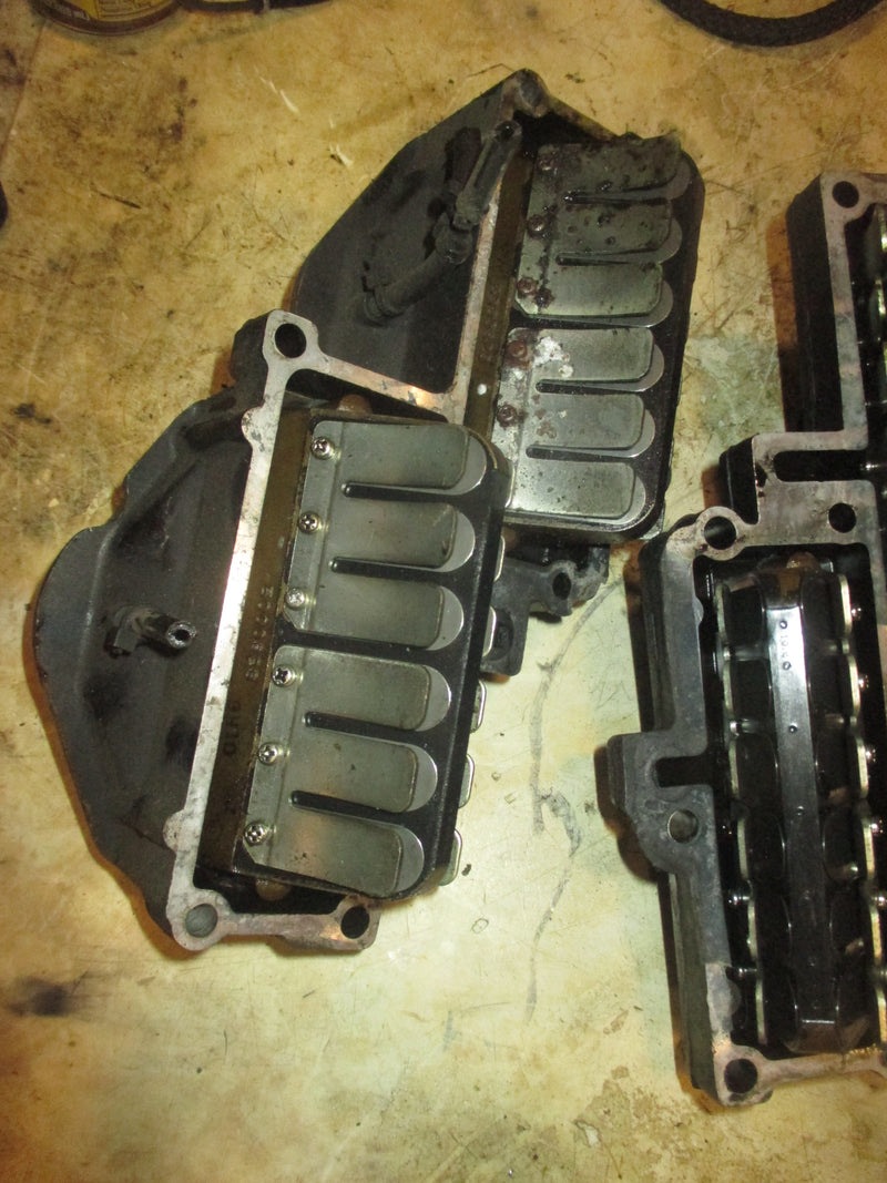Evinrude Ficht 250hp 2 stroke Outboard Intake Manifold & Reeds (347256/346157)