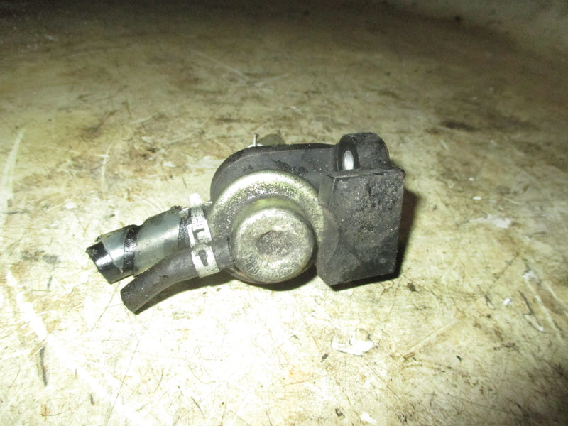 Suzuki DT150 150hp 2 stroke outboard pressure regulator (15760-92E01)