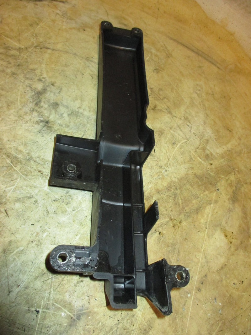 Yamaha 115hp 4 stroke outboard ignition coil cover (67F-11192-01)