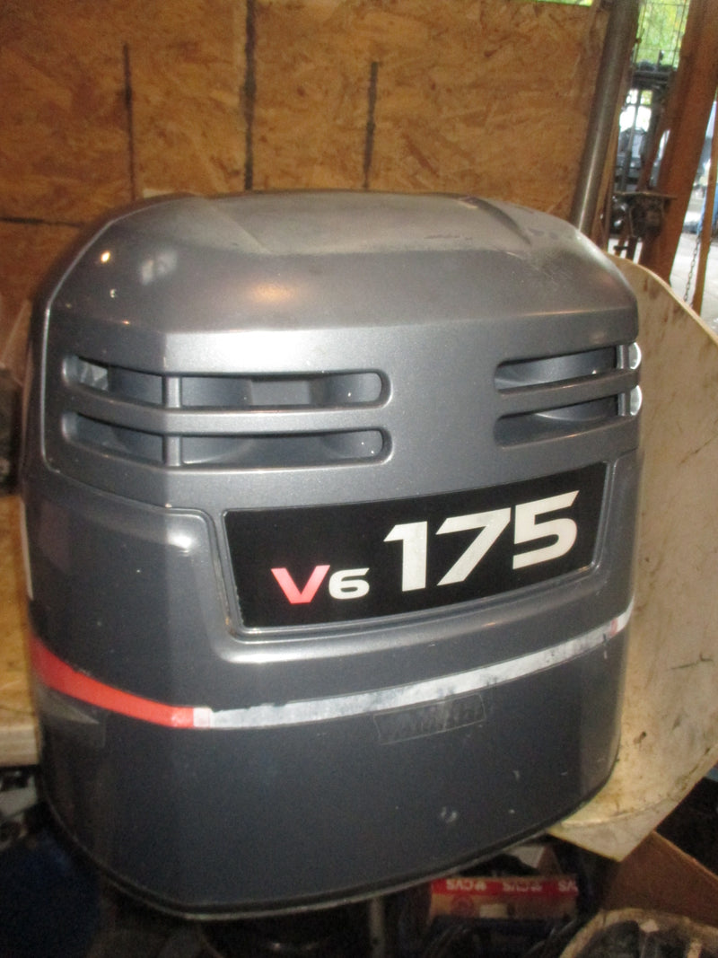 Yamaha 175hp 2 Stroke Carbureted outboard Top Cowling