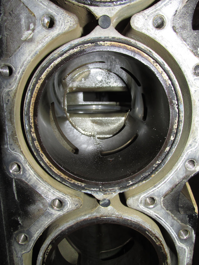 Mercury Optimax 225hp 2 Stroke Outboard Crankcase Block