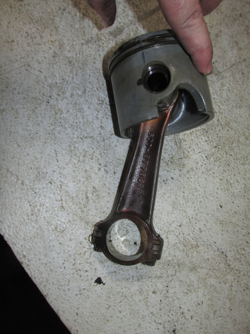 Mercury Optimax 150hp 2 Stroke Outboard Starboard Piston and Rod (859563T4)