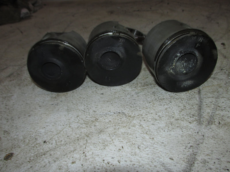 Mercury Optimax 150hp 2 Stroke Outboard Port Piston / Rod Set of 3 (859562T4)