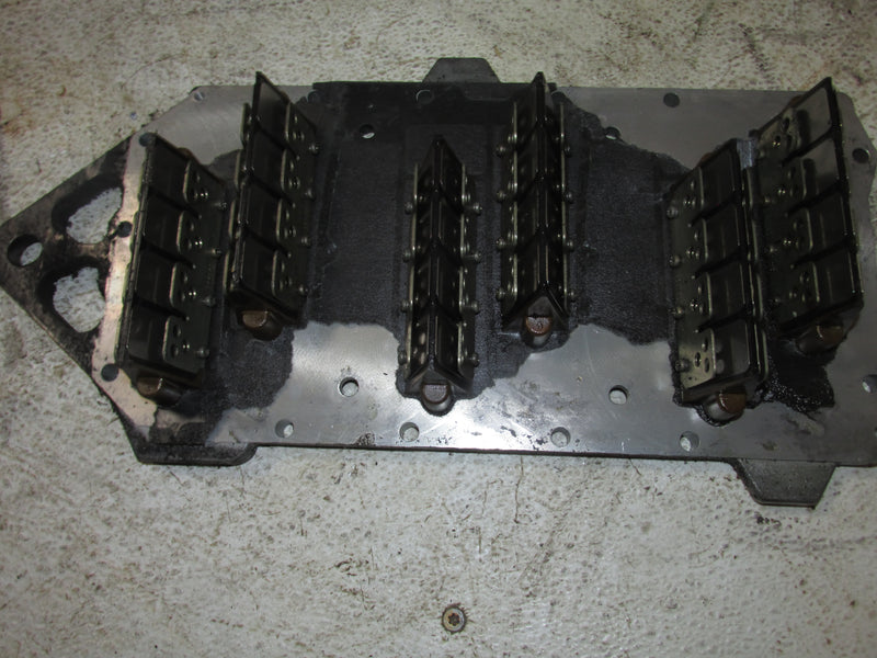 Mercury Optimax 150hp 2 Stroke Outboard Intake Manifold and Reeds (855952T3)